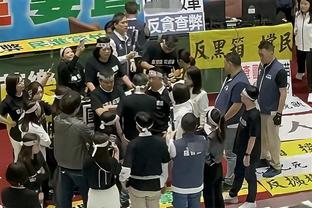 Video huấn luyện viên bóng rổ Liêu chính thức chia sẻ: Dương Minh chính thức trở về tổ huấn luyện tập hợp toàn bộ thành viên